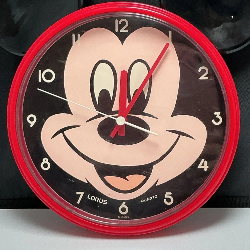 Walt Disney Mickey Mouse quartz wall clock-Lorus Tochigi Tokei Co.-Red-working